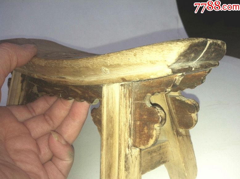 民俗苏作清代银杏木夹头榫云头牙板小凳脉枕