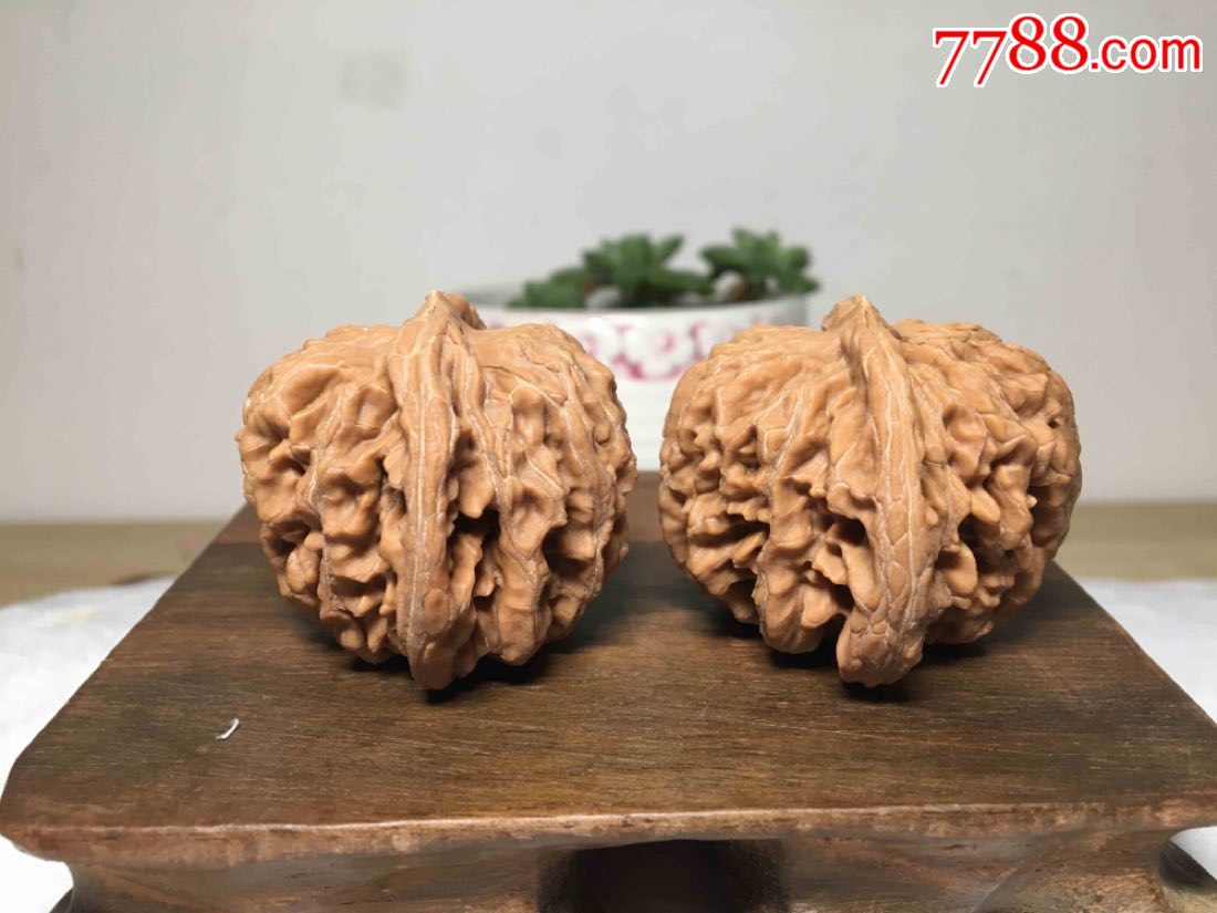 文玩核桃矮桩四座楼狮子头41
