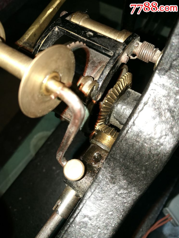 18*5年左右慈禧看过的同款电影放映机,德国克虏伯35毫米手摇放映机