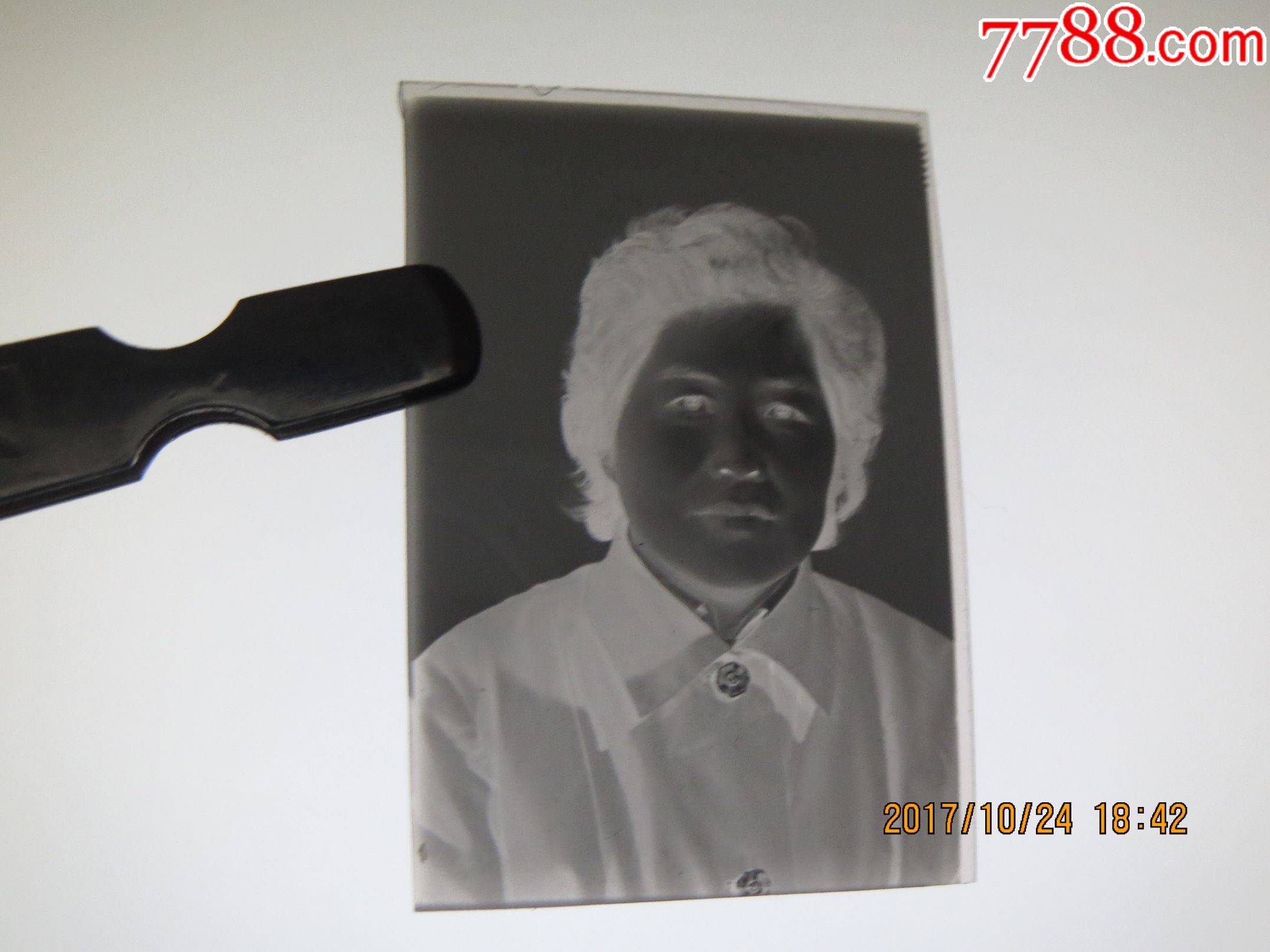 烫发女士_老照片_藏我所爱【7788收藏__中国收藏热线】