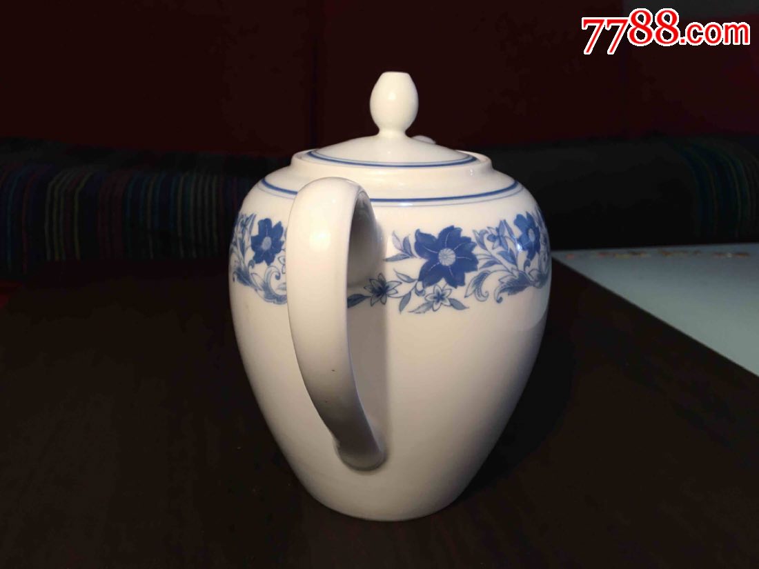 七八十年代醴陵出口青花瓷茶壶