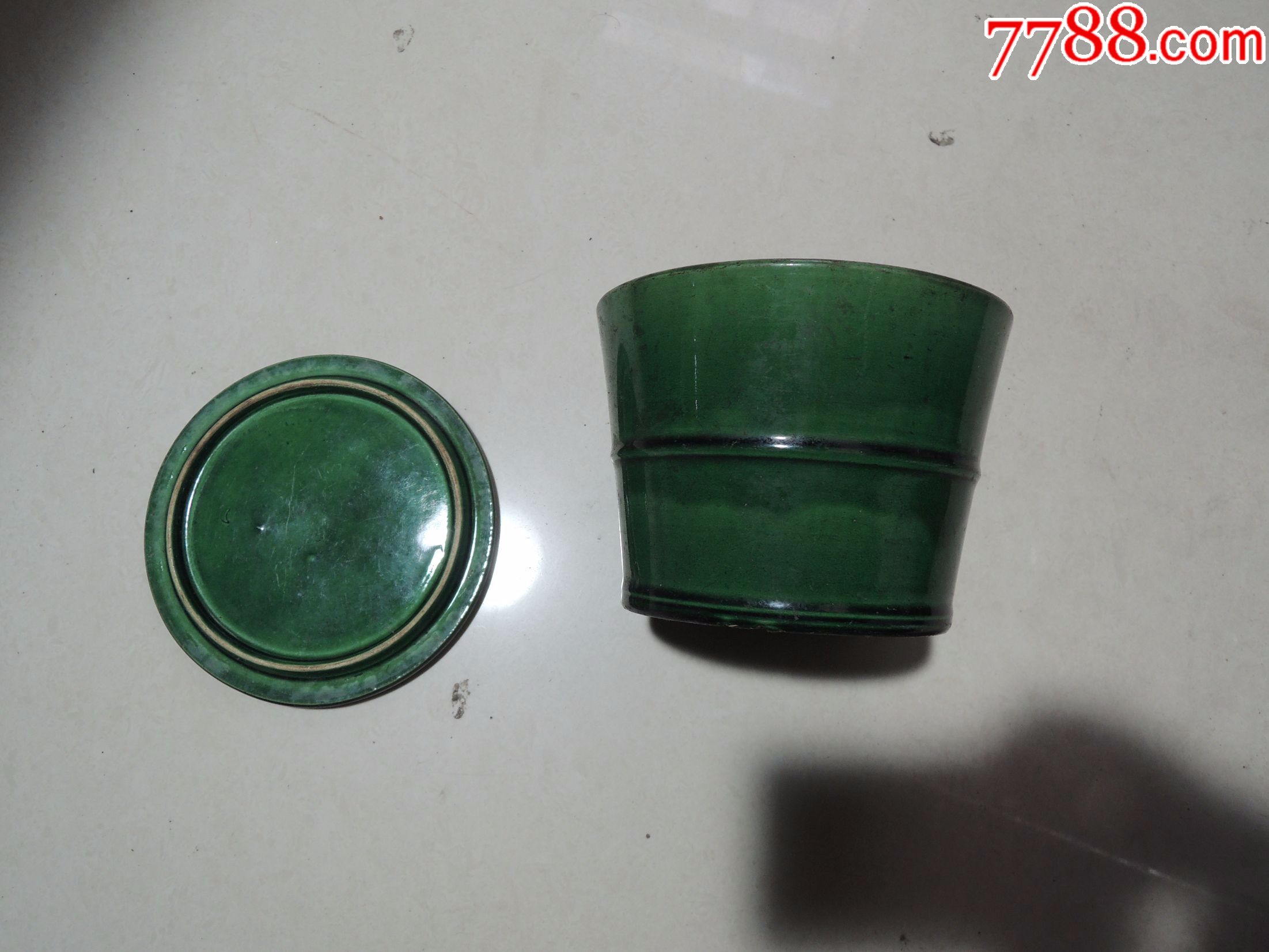 民国绿釉精致瓷器