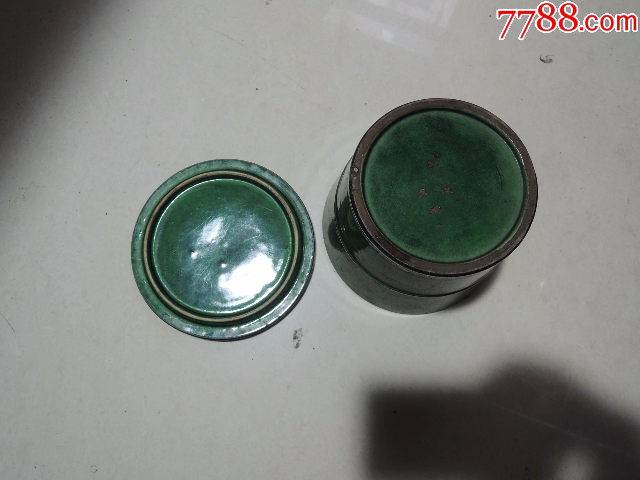 民国绿釉精致瓷器