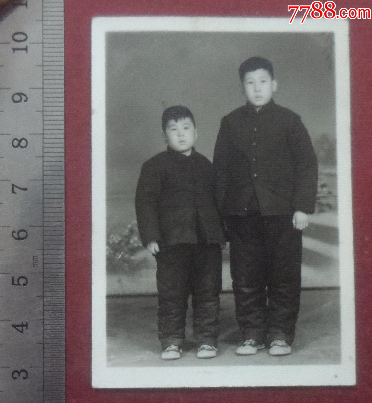 哥俩早期