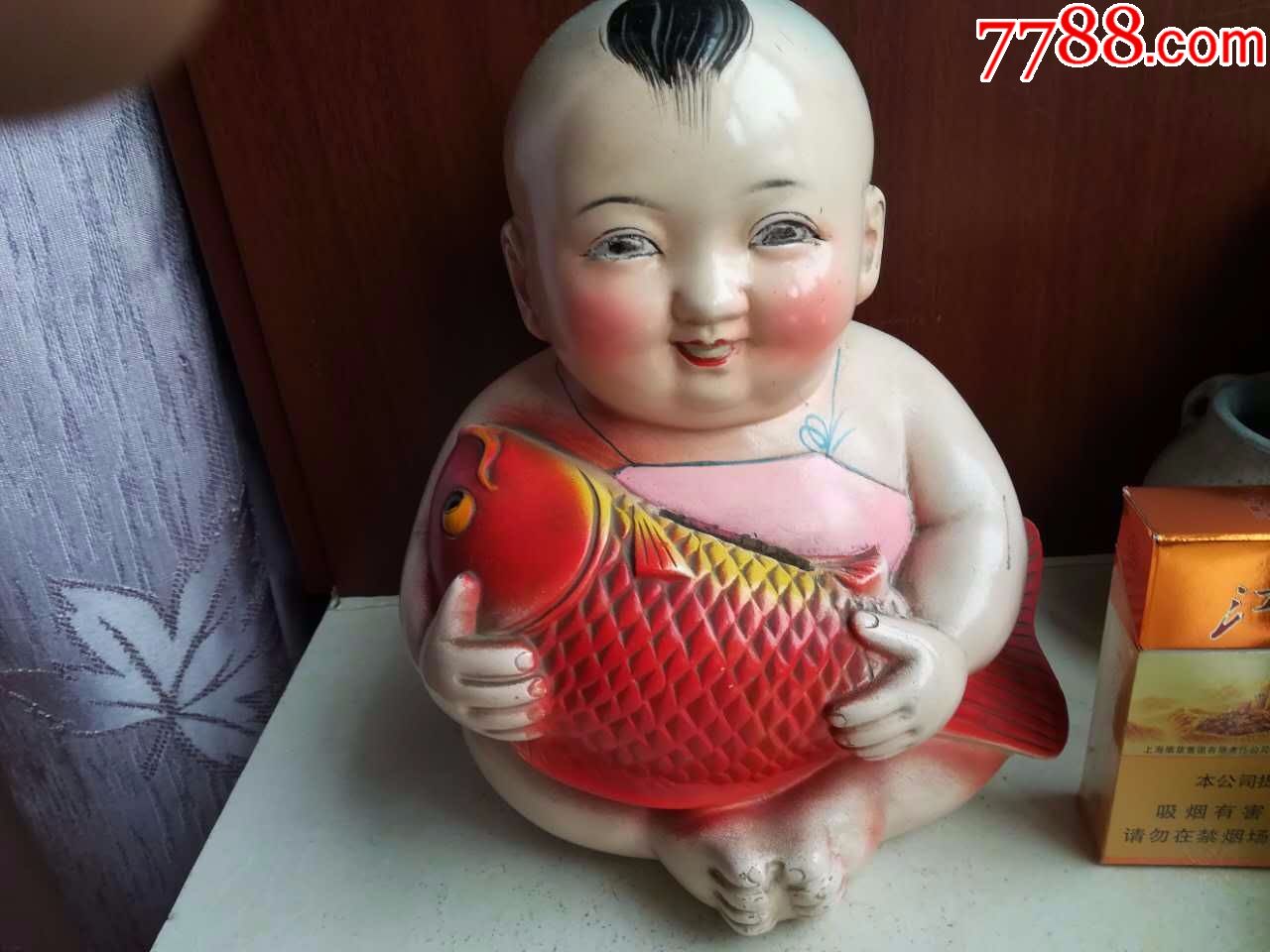 怀旧经典收藏五六十年代老娃娃抱鱼造型存钱罐