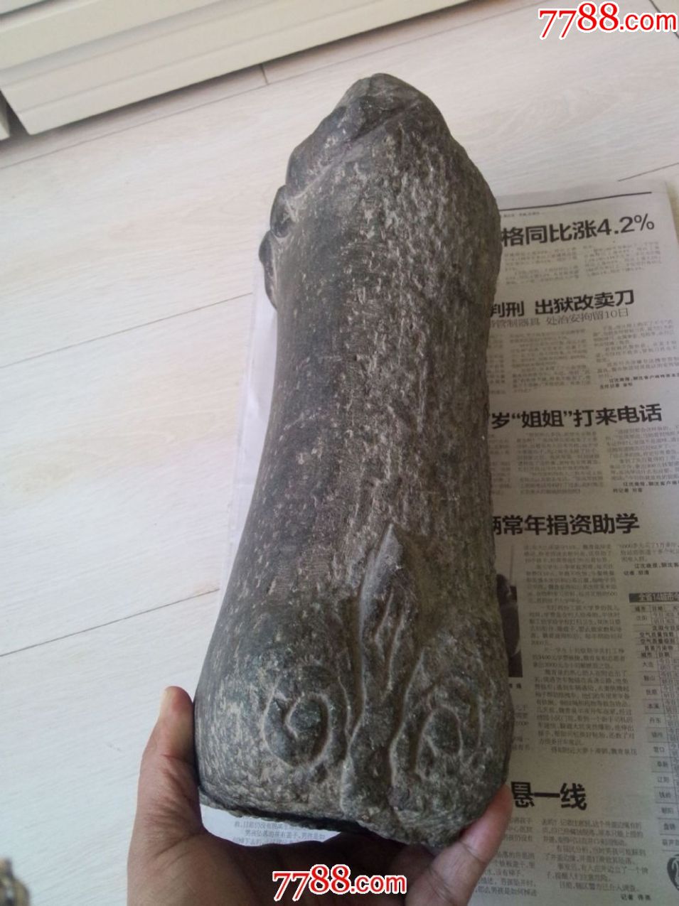明清时期老的虎头石枕