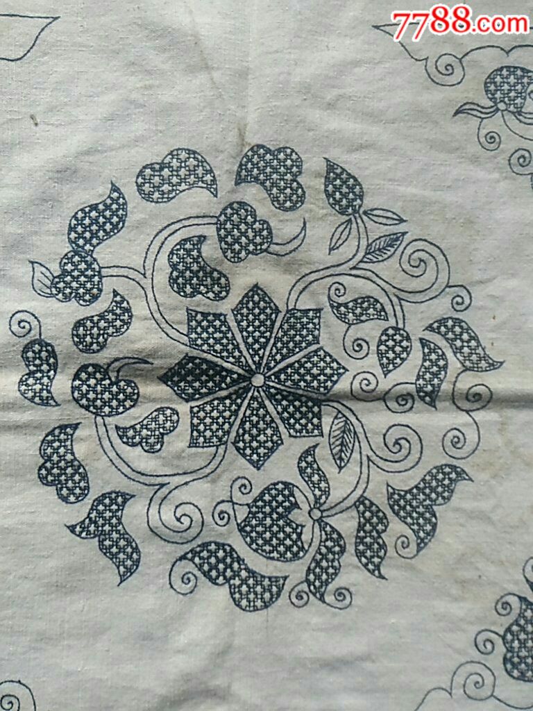 古代女子烧香拜佛包香用的刺绣手绢一条