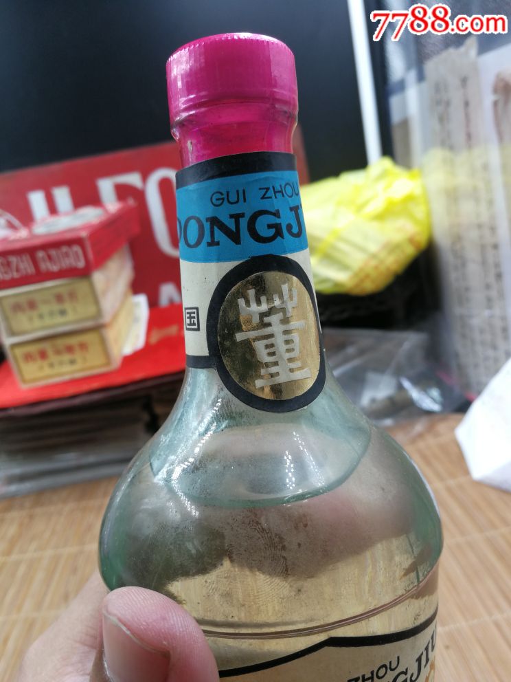 82年蓝标董酒!相当稀少