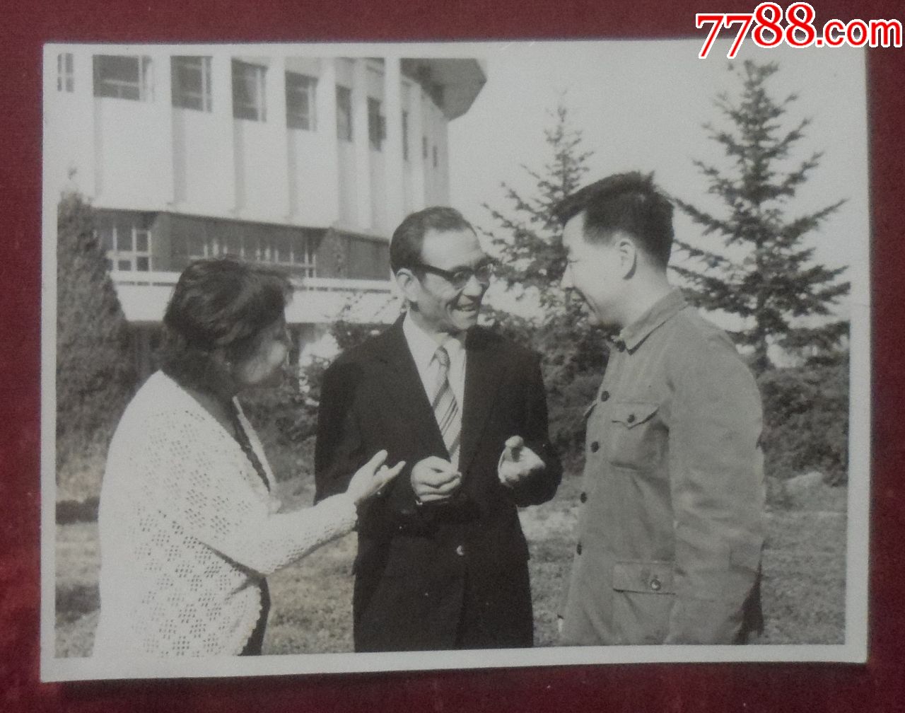 著名电影演员陈述,八十年代初曾来沈阳辽宁体育馆演出,9厘米-12厘米