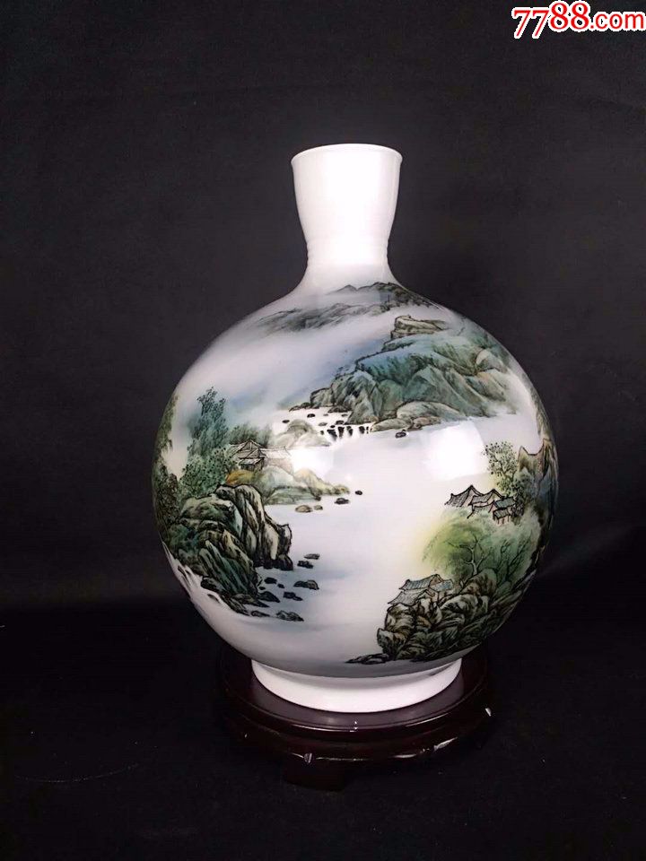 湖南省工艺美术师陈晖球作品:《春水一江明》釉下彩瓷