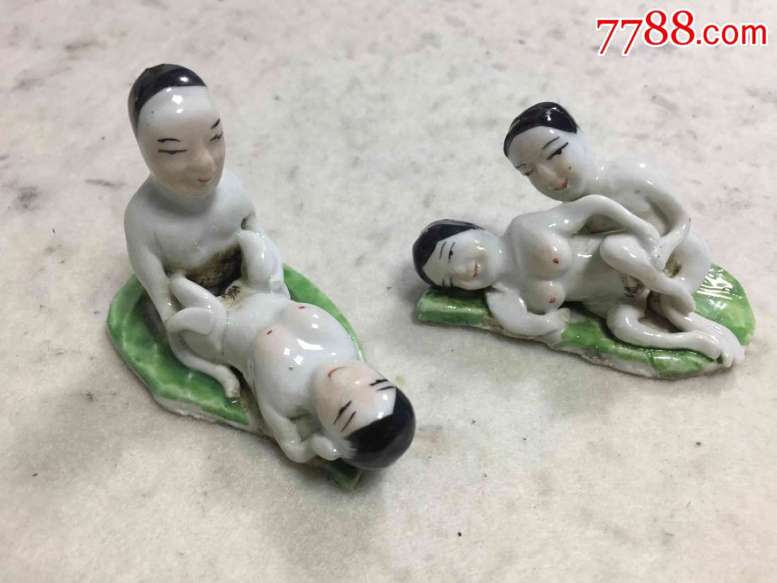 民国时期压箱子底的物件