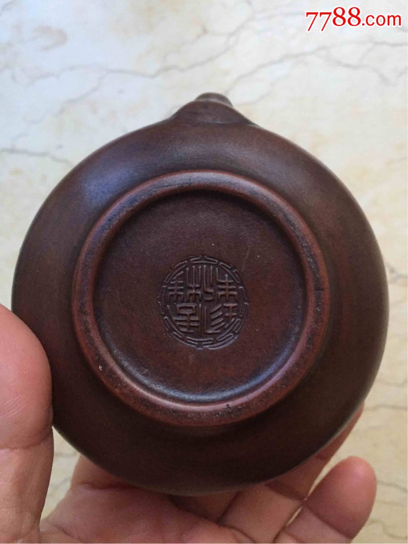 周桂珍款紫砂壶