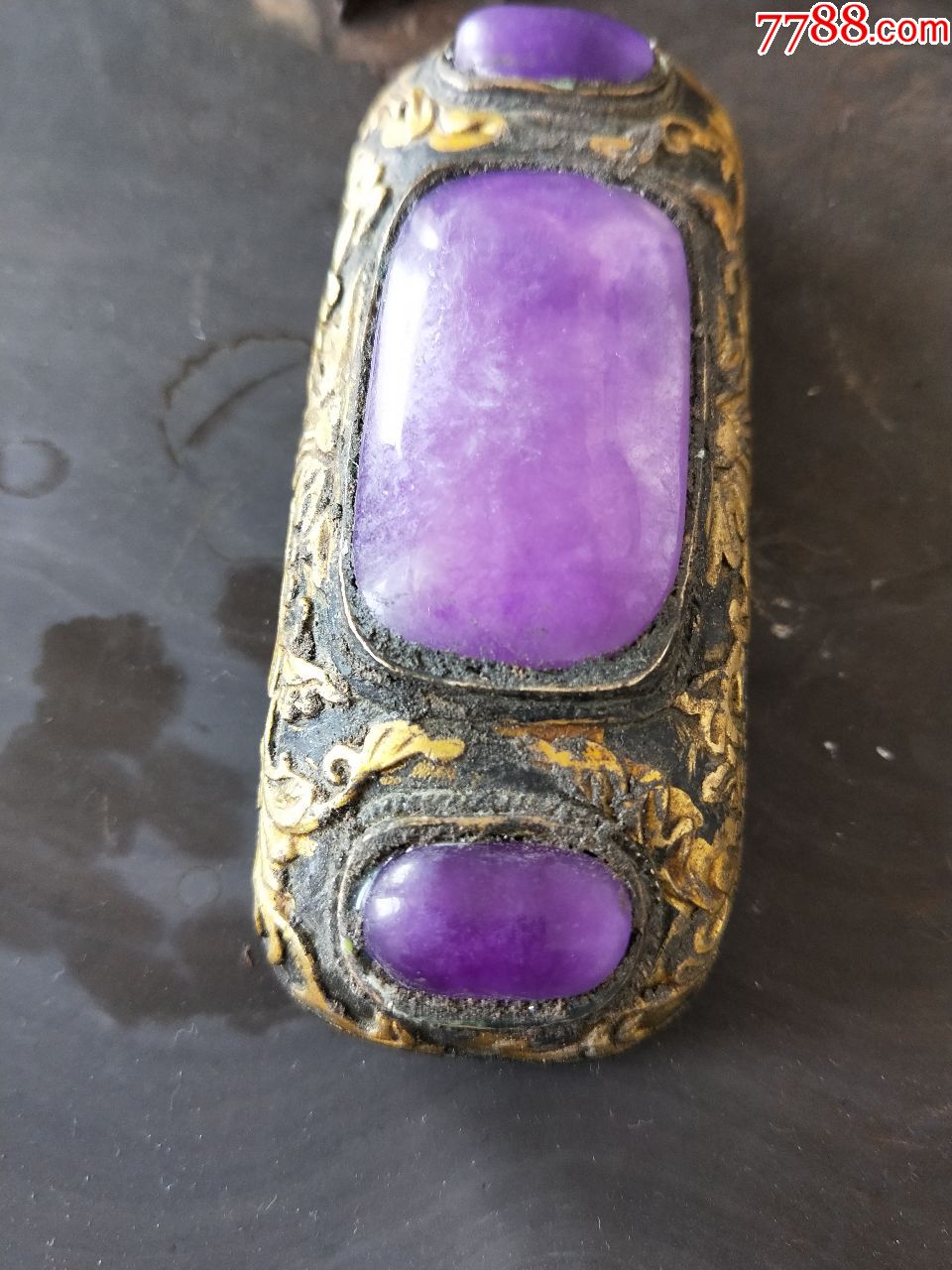 清代老鎏金,镶嵌紫水晶,带扣,尺寸10x4x2cm_价格6000.