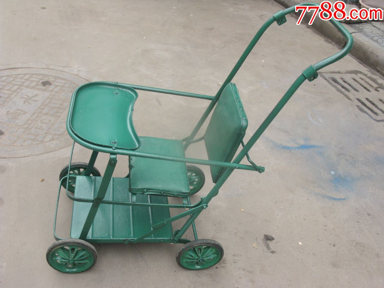 70-80年代.铁制折叠手推儿童车.婴儿车90.5*54*40cm