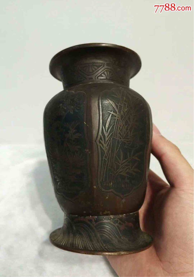 清代铜花瓶造型精致刻花精湛口径76厘米高136厘米