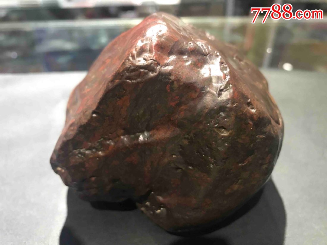 红伊丁陨石