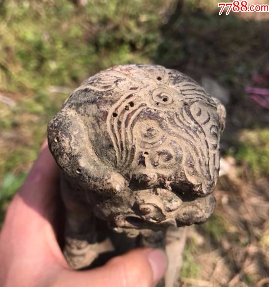 清代木雕狮子