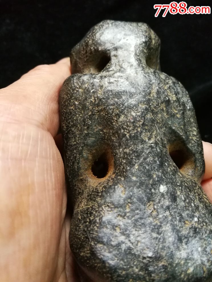 红山黑皮玉陨石人物,红山文化红山玉器高古玉器