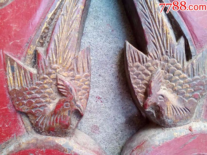 很重的一对老床腿木雕,人物脸部有伤,有一对凤凰等,福建仙游工