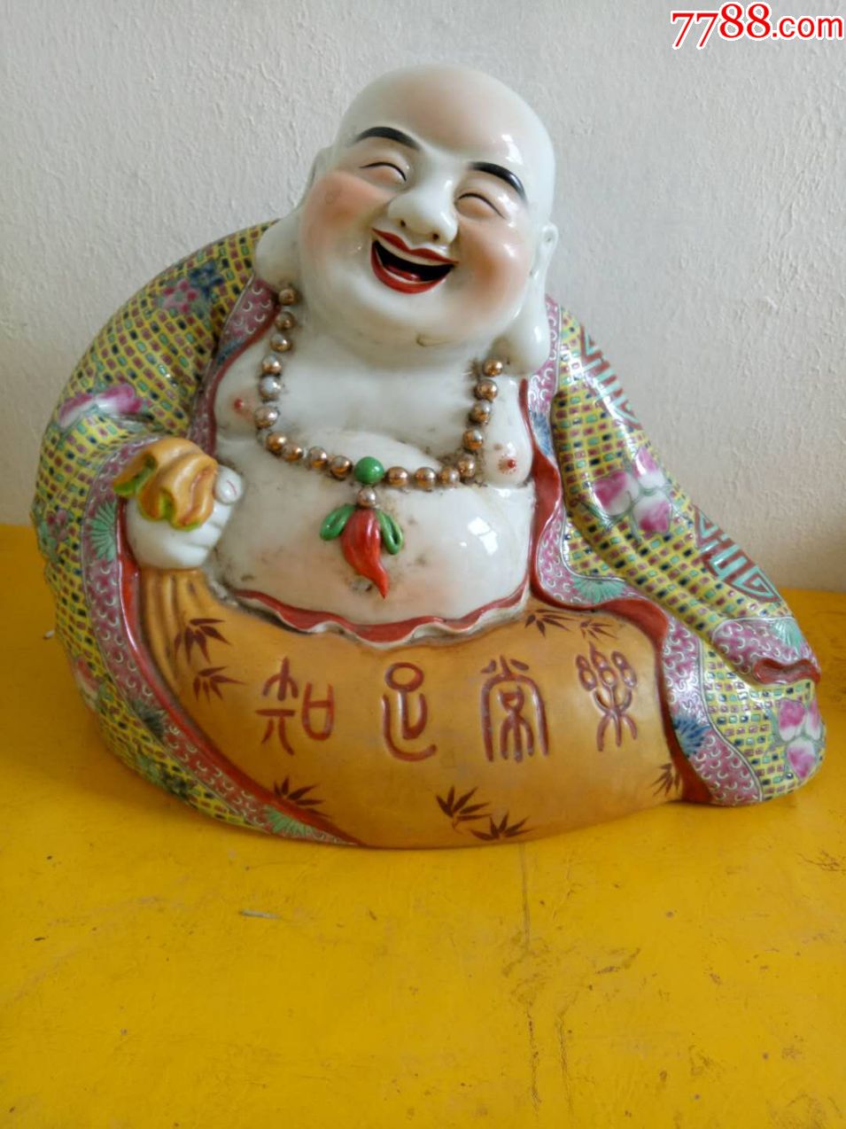 知足常乐弥勒佛
