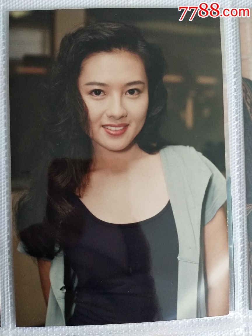 香港美女明星李丽珍原装照片相片02_老照片_微笑的迪妮莎【7788收藏