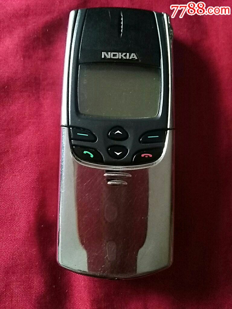 诺基亚8810手机