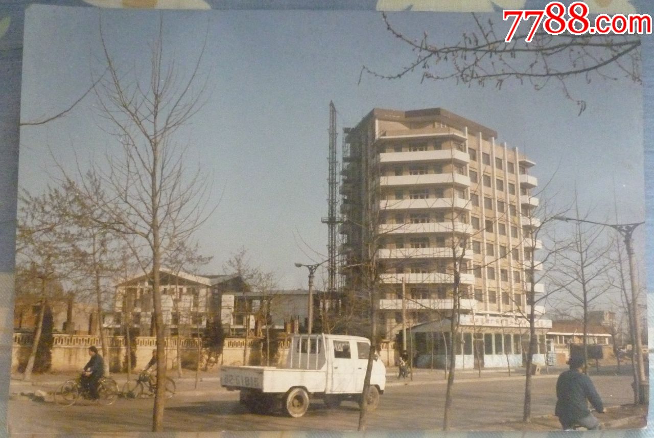八十年代老照片—耀华厂新建大楼