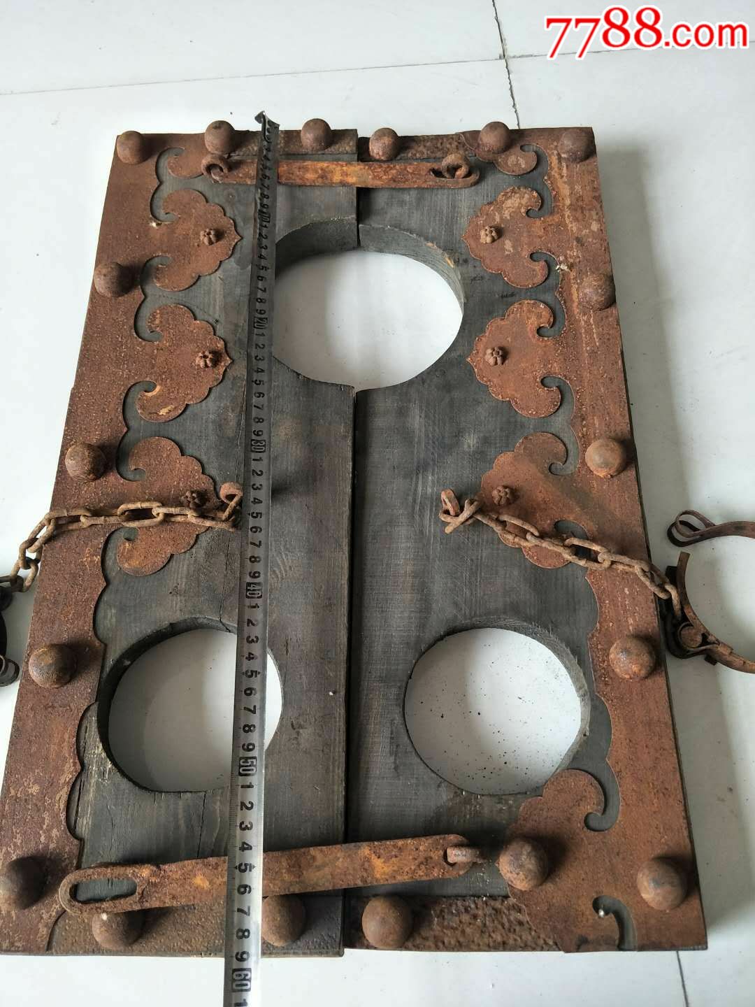 清代刑具枷锁完整