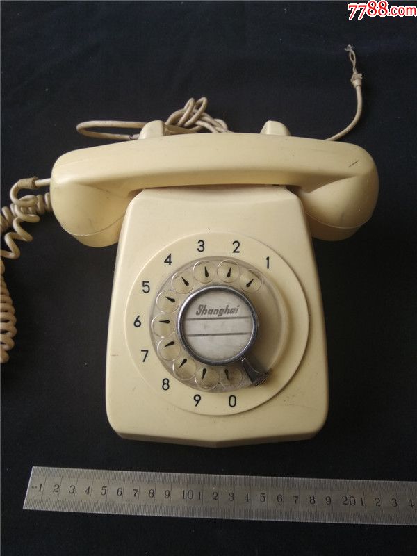 上世纪80年代中国老式拨盘电话台式老电话机民俗老物品老上海.