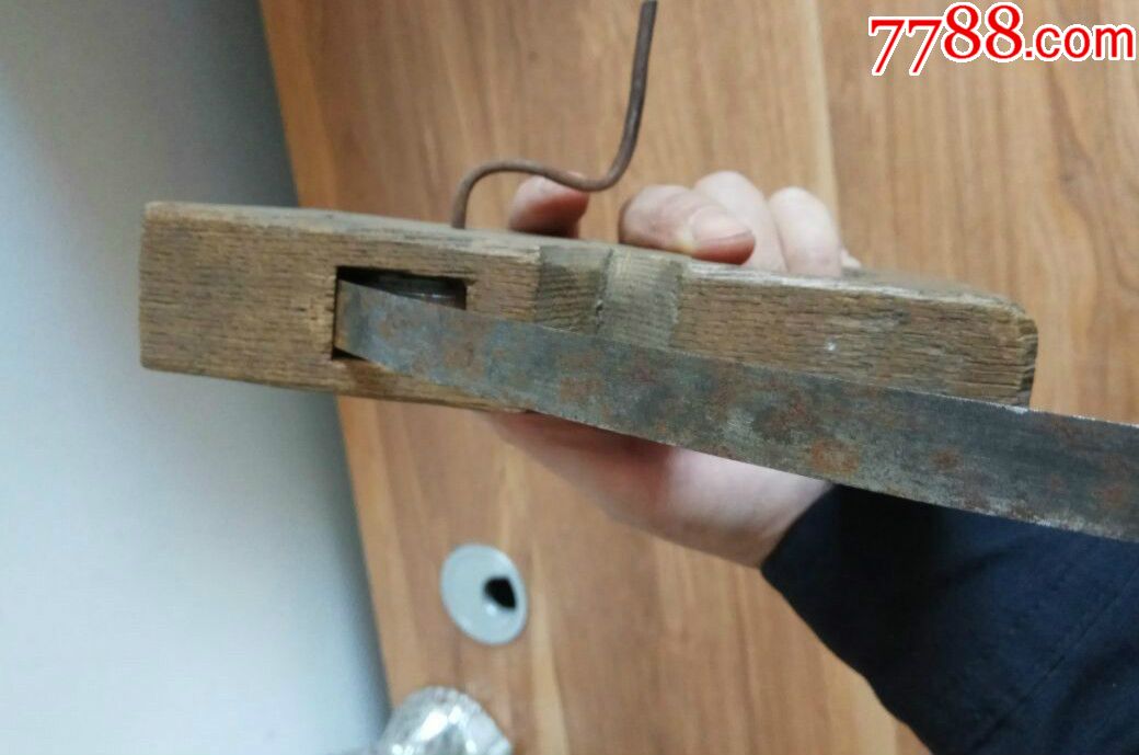 木工用的老尺--上面带有五星