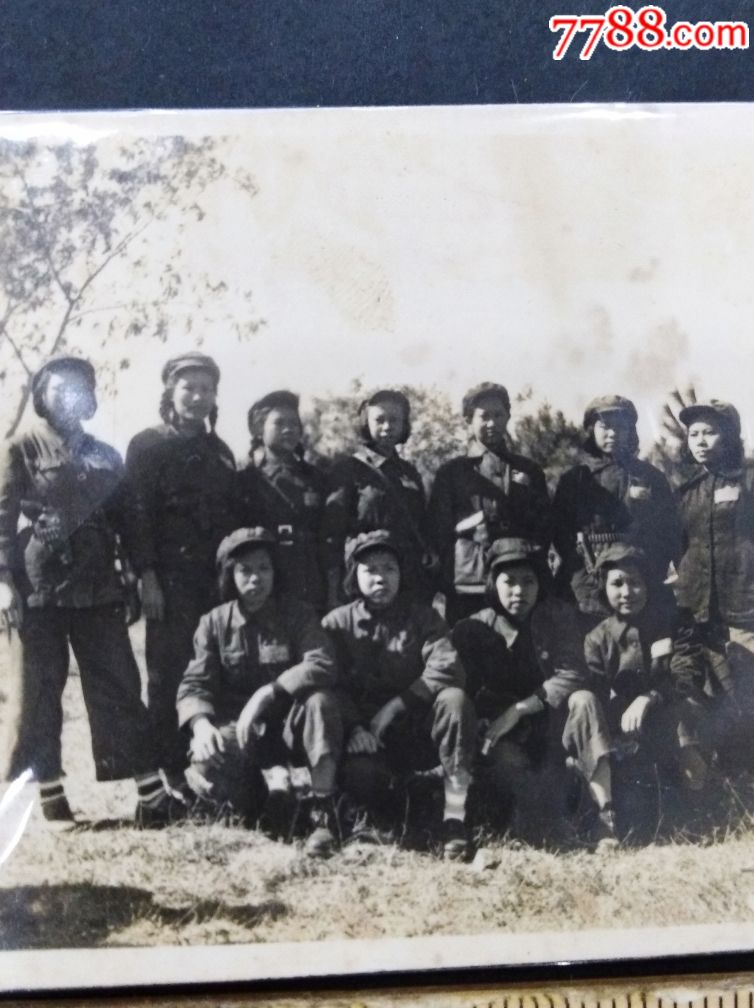 q159一广州市第二棉纺厂女兵老照片