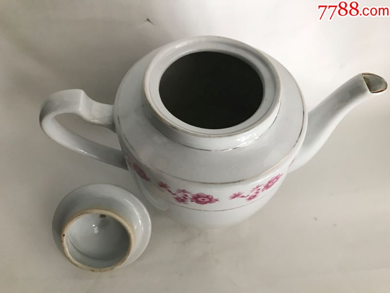 早期景德镇东风瓷厂花卉纹老茶壶带底款景德镇十大瓷厂
