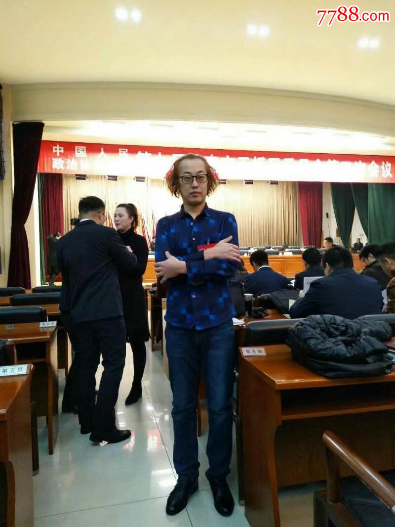 最具收藏价值的艺术名家郑守宽横幅兼工带写小写意花瓶牡丹棋盘精品