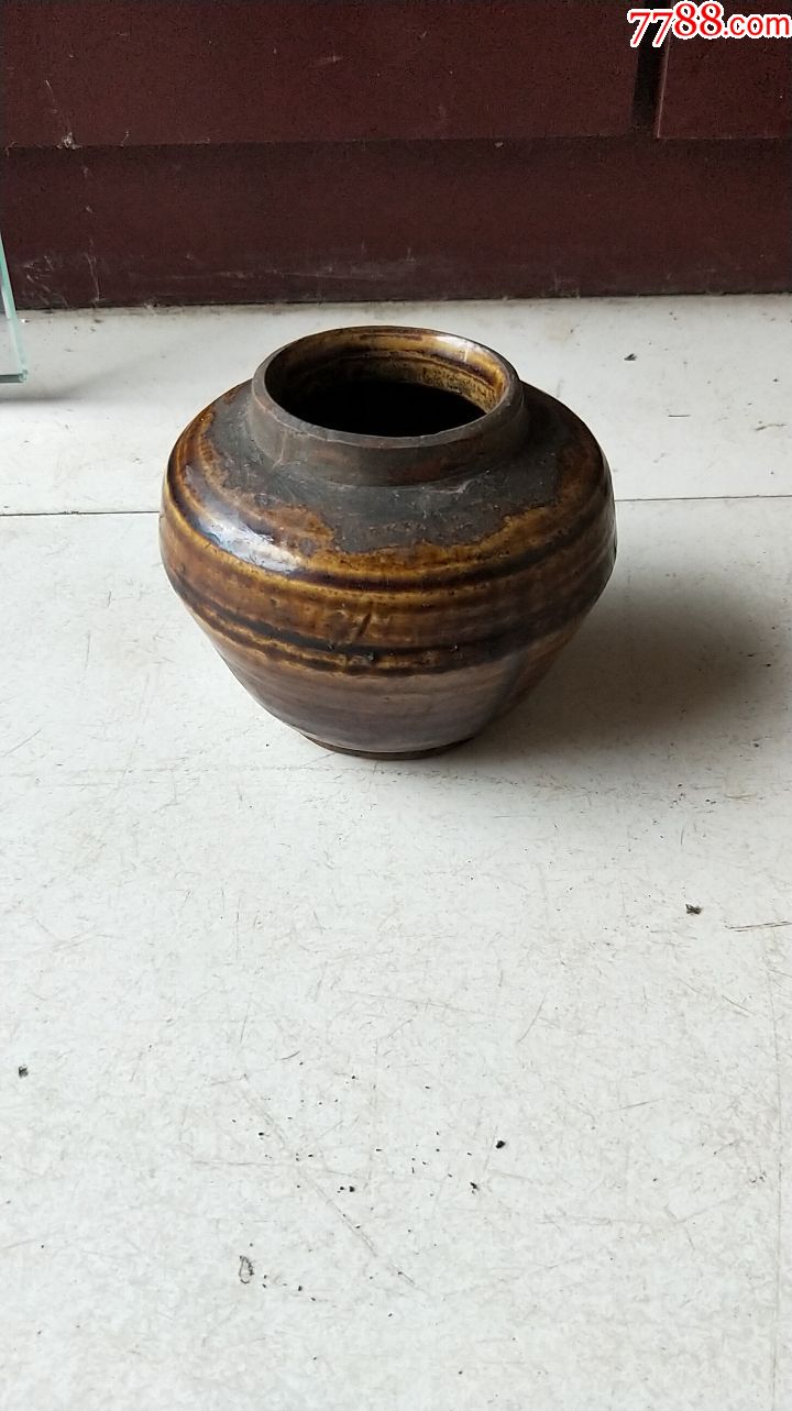 清代酱釉茶叶罐