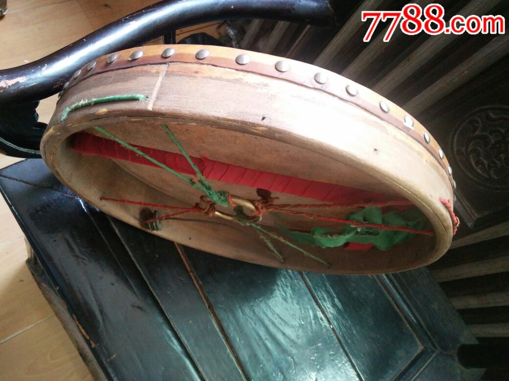 萨满祭司神鼓