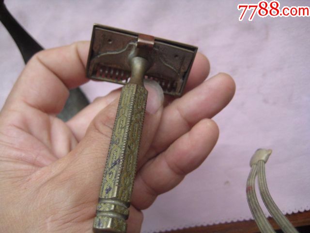 两个到少到民国的老物件_价格168.