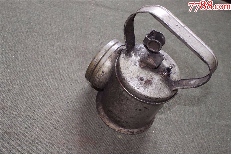 铁路信号灯