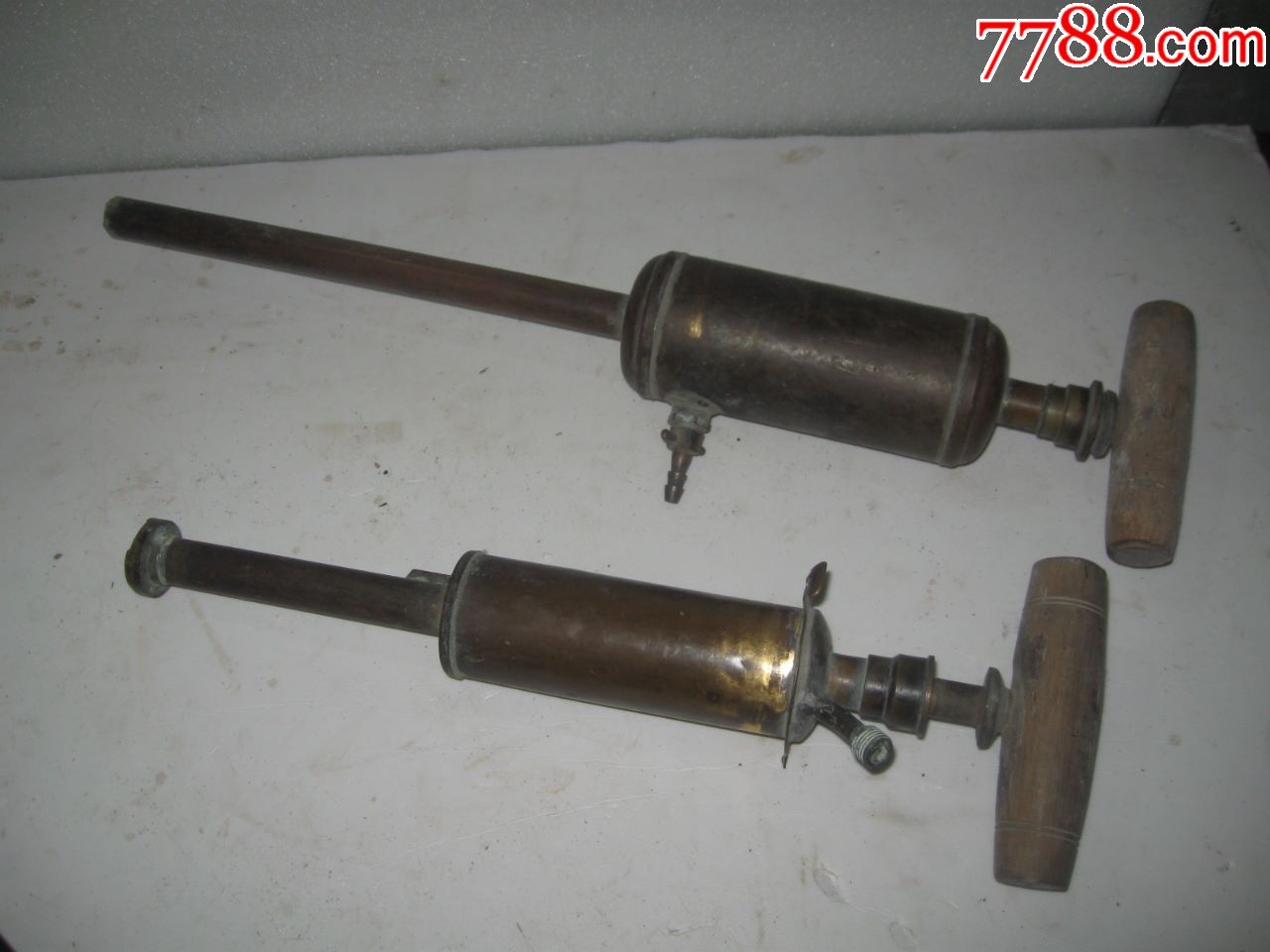 铜喷雾器:两个起售.