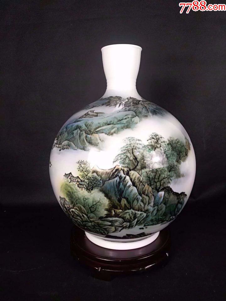 湖南省工艺美术师陈晖球作品:《春水一江明》釉下彩瓷