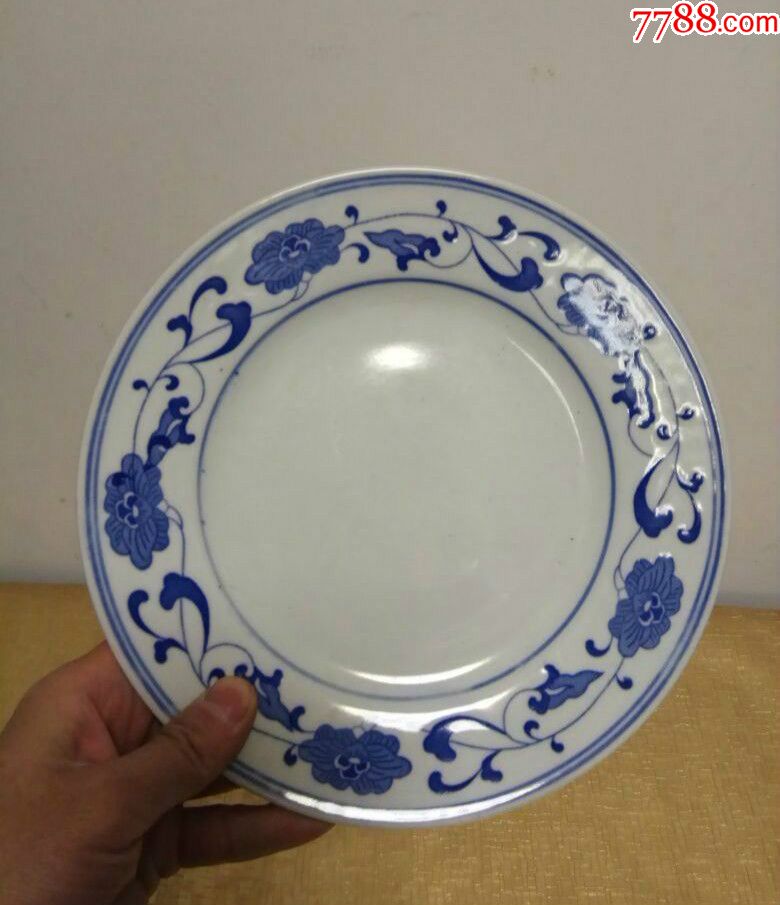 文革景德镇青花盘子