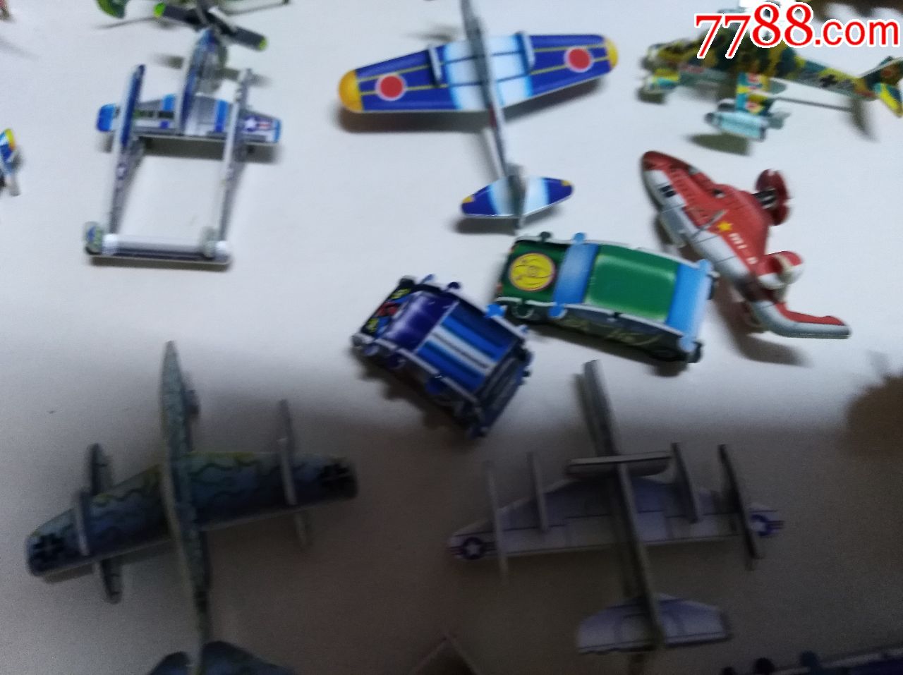 小灵龙房子卡叠成的小车玩具,套装,娃娃,变形金刚等一嗯比飞机玩具恐龙图片