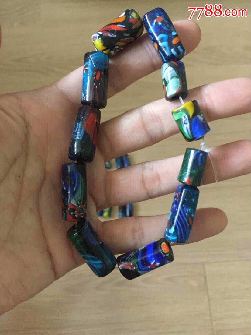 老琉璃珠一批都是没有使用过的老西亚贸易珠