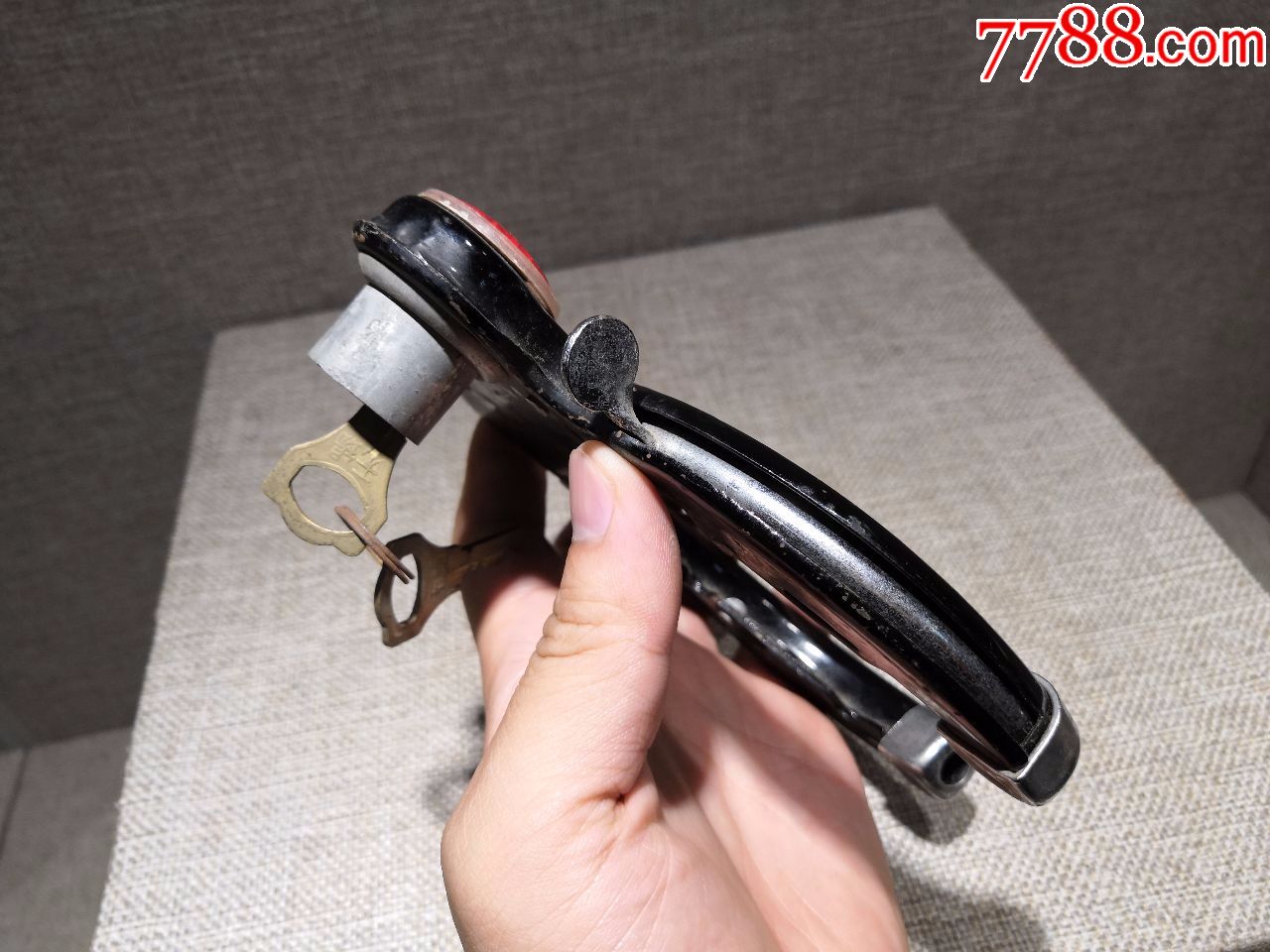 80年代老大金鹿自行车配件车锁品好正常使用