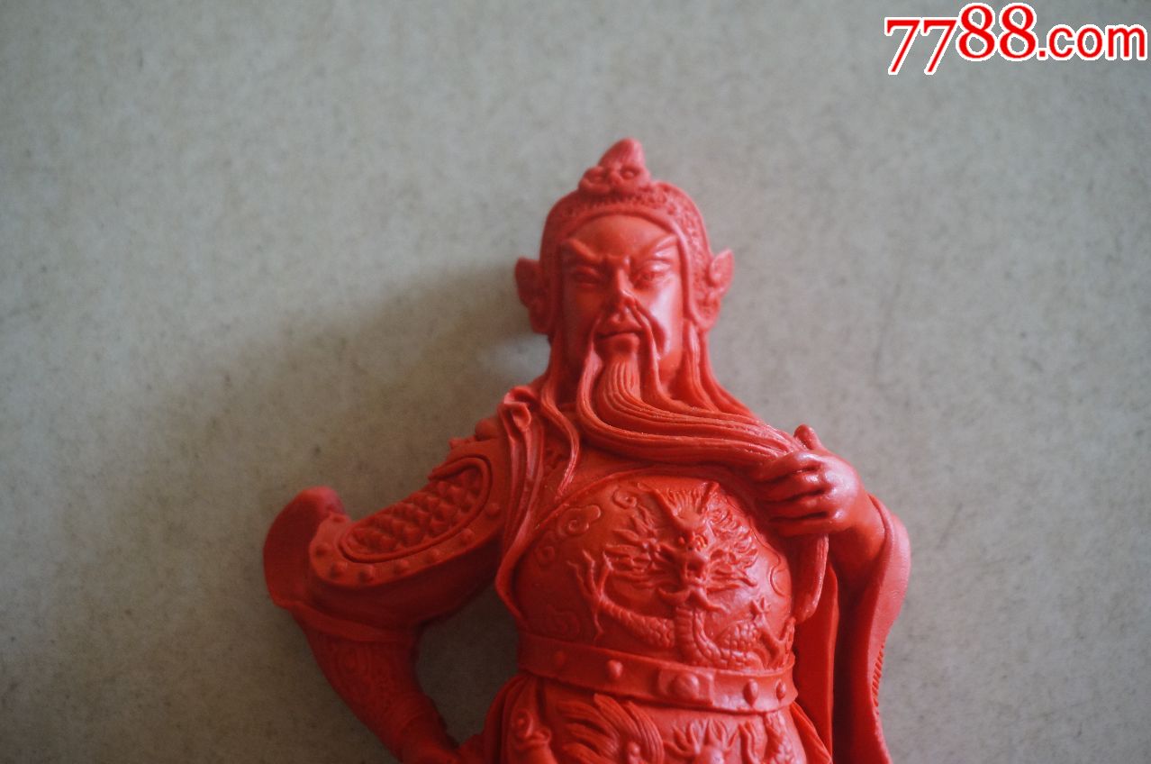 红色关公树脂摆件