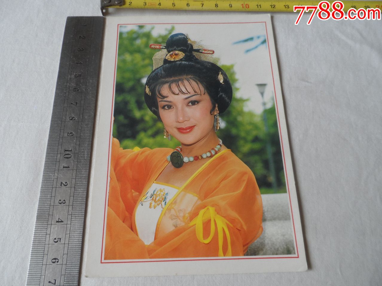 香港影视明星、曾主演电视剧武则天.冯宝宝