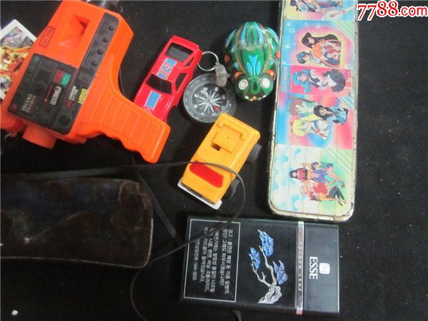 上世纪80-90年代玩具文具盒烟盒等小玩具小物品一组十