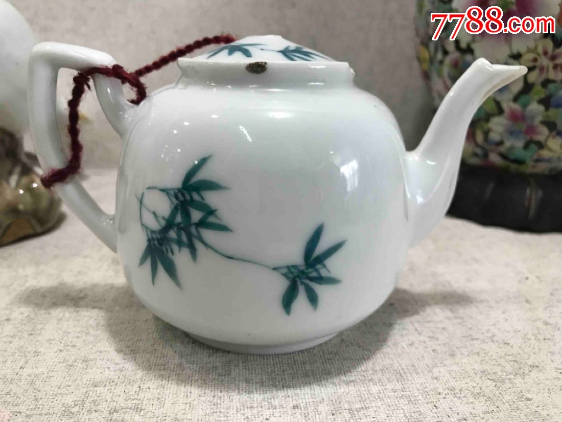 民国江西瓷釉下彩花鸟壶