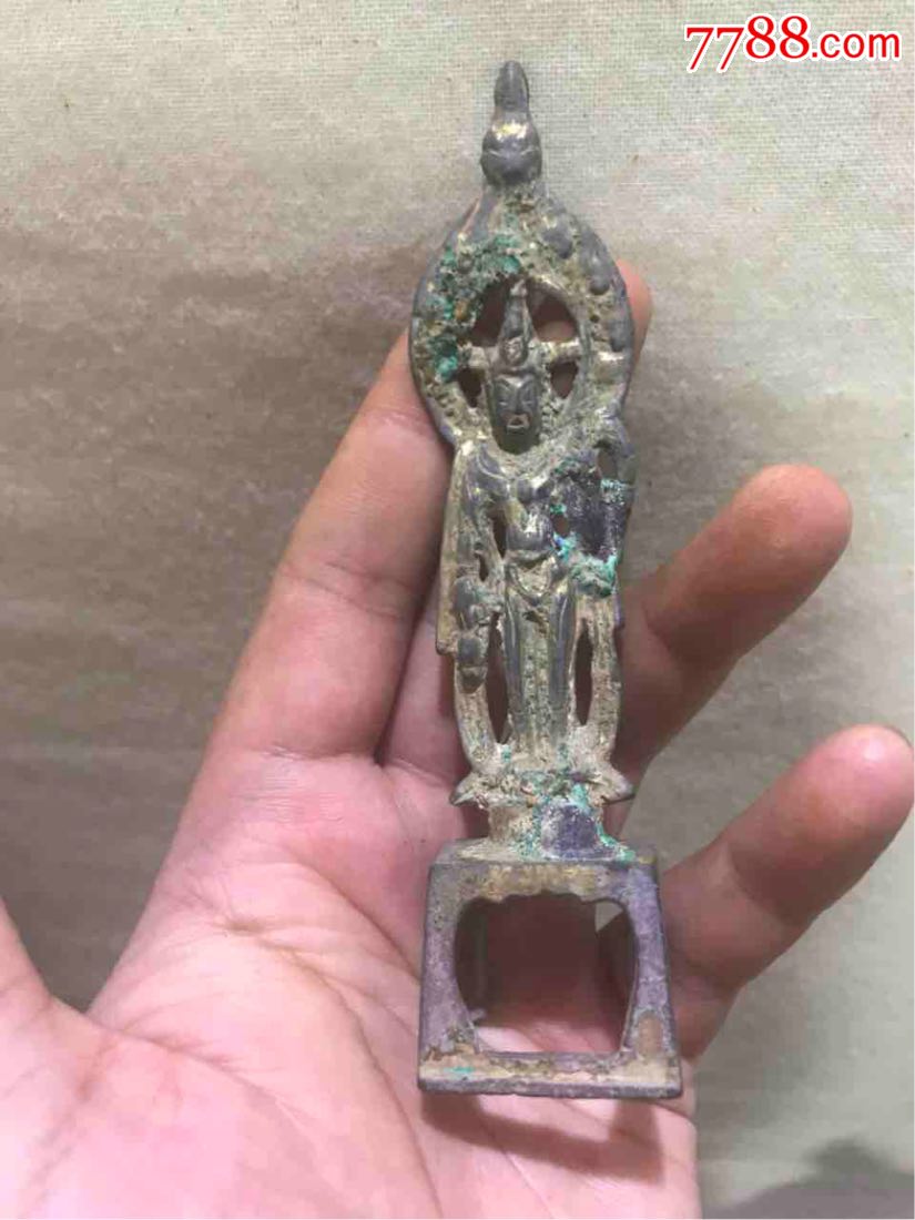 唐代板凳佛