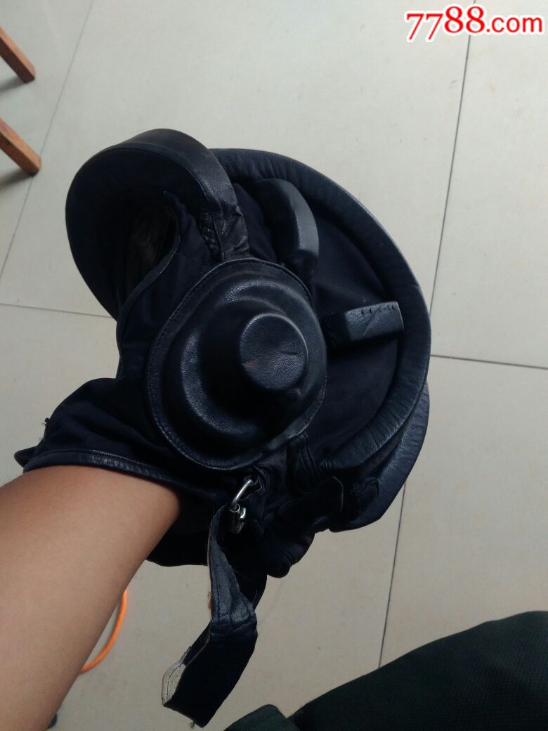 坦克兵皮帽一顶