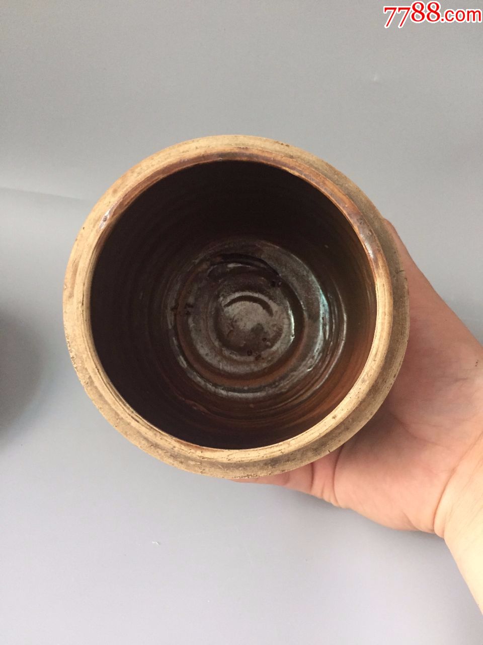 明代紫金釉盖罐